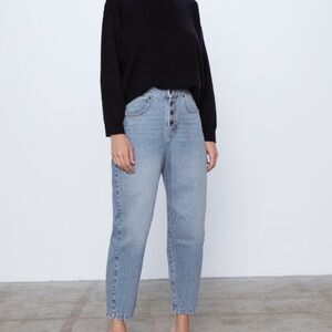 Zara Slouchy High Rise Mom Jeans 0